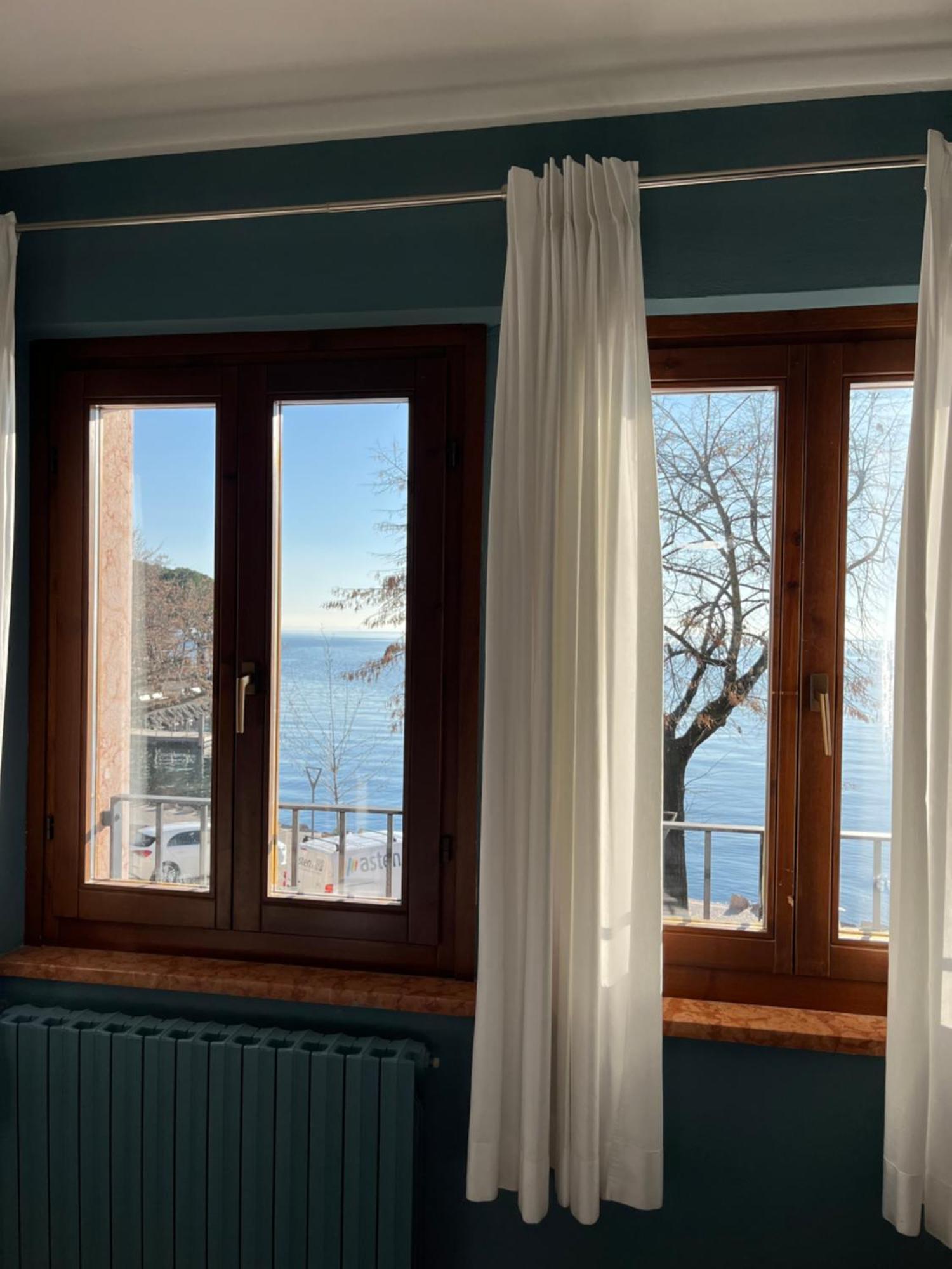 Albergo All'Ancora Garda  Kültér fotó