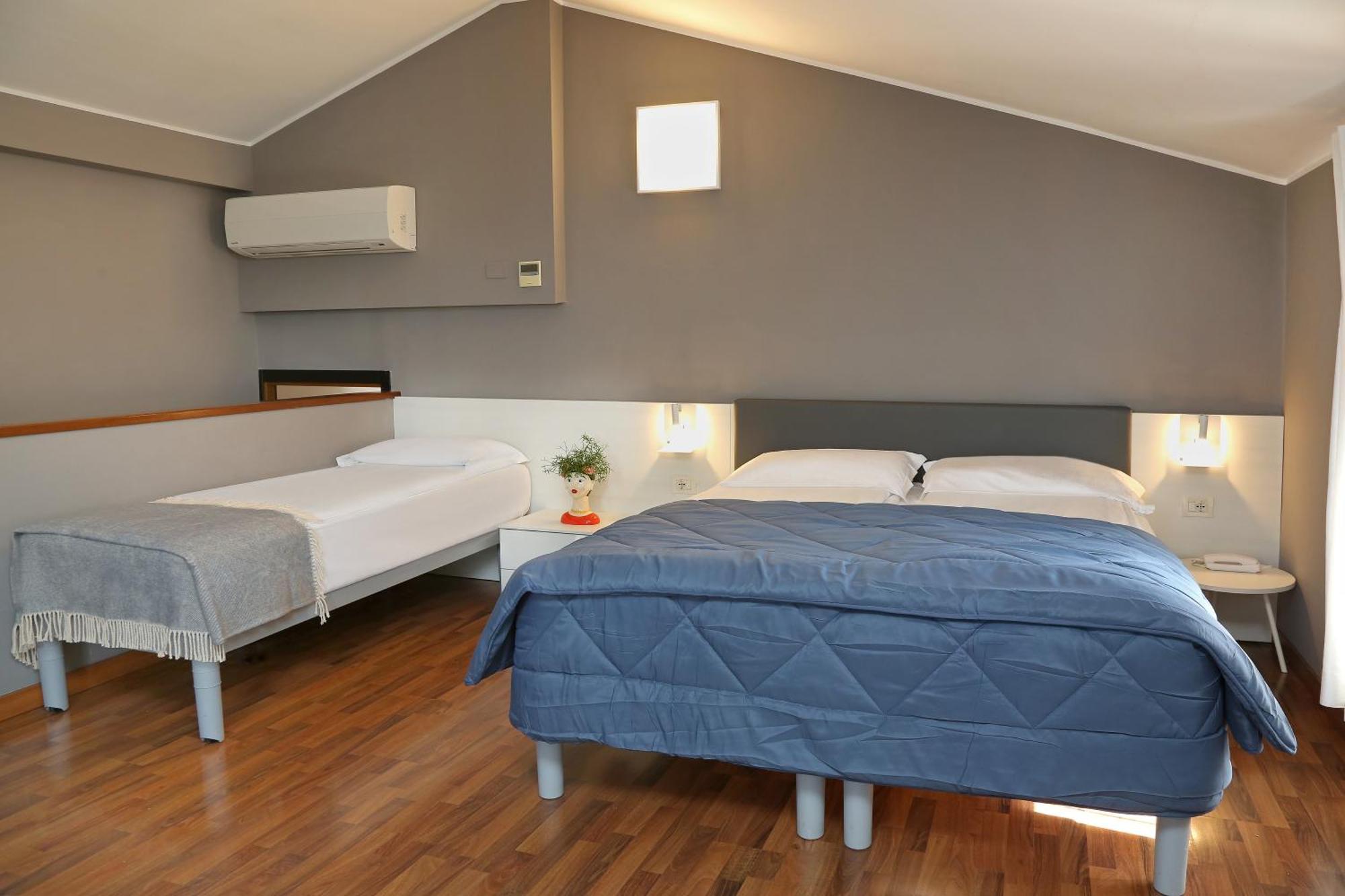 Albergo All'Ancora Garda  Kültér fotó