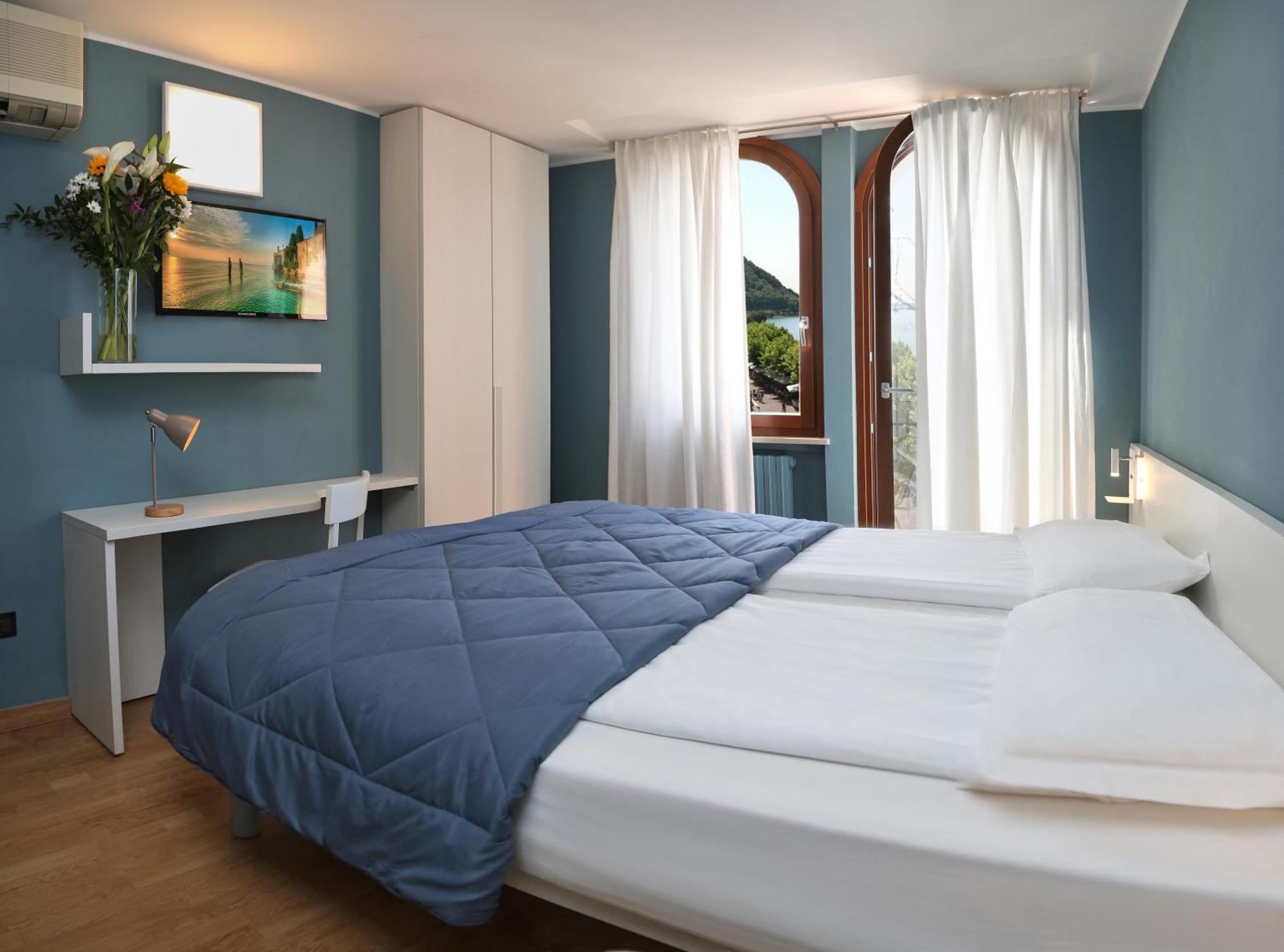 Albergo All'Ancora Garda  Kültér fotó
